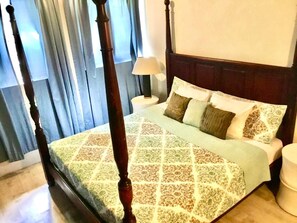 2 bedrooms, iron/ironing board, travel crib, WiFi - 2-bedroom villa in amazing Cap Estate with WiFi, AC and all the comfort you need (Gros Islet)
