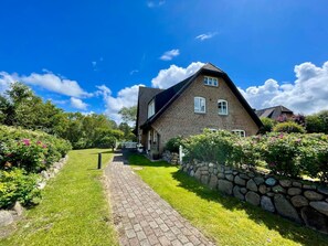 Nicht klassifiziertes Bild, 2 von 32, Schaltfläche