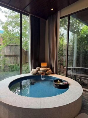 Hot springs - Hyakumangoku Onsen Hotel - Free Shuttle Service to Shanghai Disneyland (Shanghai)