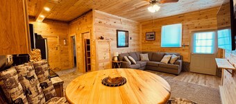 New Custom Designed Country Dwelling Close to Town