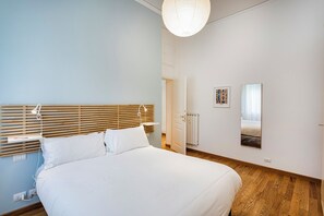 Apartment, Balcony | 2 bedrooms, iron/ironing board, cribs/infant beds, free WiFi - Light Apartment in Albaro (Genoa)