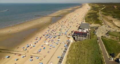 Villa by Lake Veere With Modern Amenities