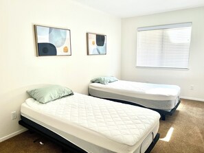 Room - 2-bedroom house in Healdsburg 10mins walking distance to the Plaza (Healdsburg)