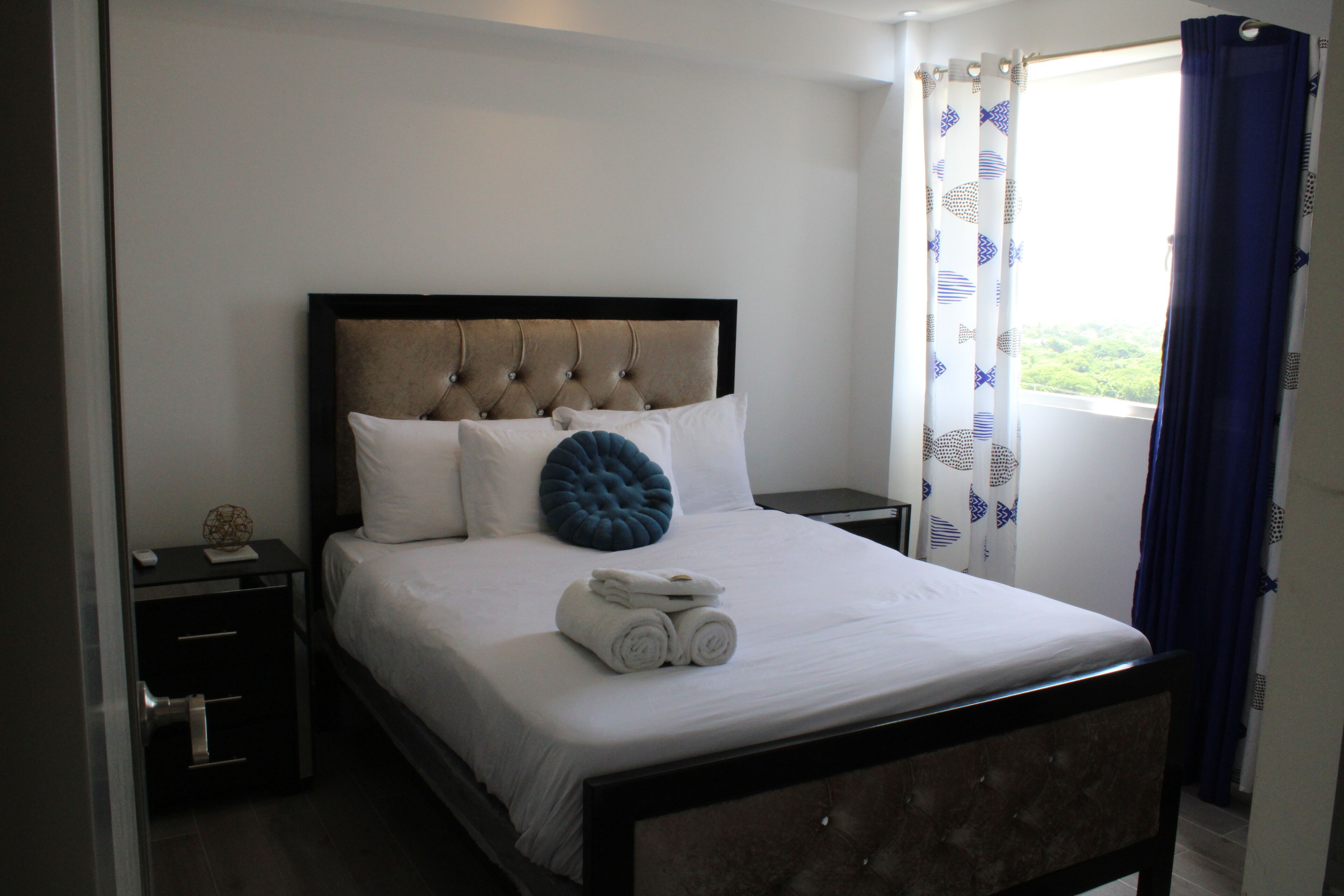 Deluxe Apartment | 1 bedroom, in-room safe, iron/ironing board, free WiFi