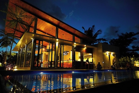 Restaurant. Sayana Bali