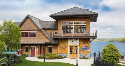 Lakeview House w/ 3 bdrm & 1 bth - newly renovated