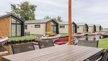 Chalet | Tempat makan