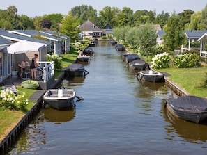 Chalet | Marina - Giethoorn Lakehouse Retreat (Giethoorn)