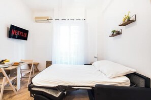 1 chambre, bureau, Wi-Fi gratuit, draps fournis