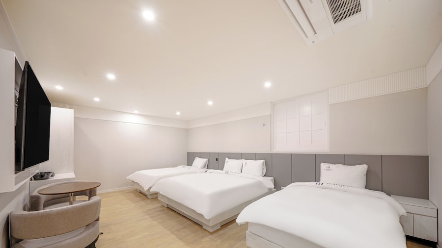 H AVENUE HOTEL in Gyeongju