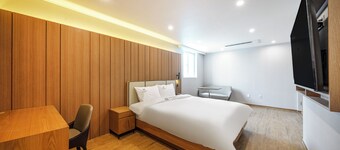 H AVENUE HOTEL in Gyeongju