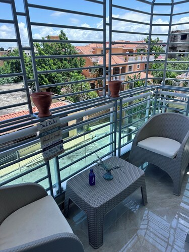 The Ocean Breeze Apartment! Cozy and peaceful!