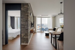 Smart TV, piso con calefacción