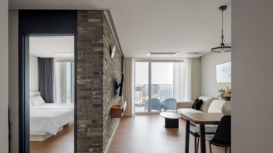 Urbanstay Siheung Geobukseom