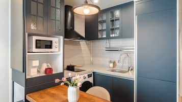 Studio City | Living area | Smart TV, heated floors