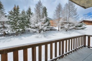 Property grounds - Studio Paradiso - Ski In Ski Out 300m, Sestriere, Italy (Sestriere)