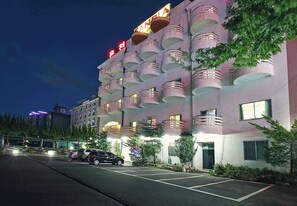 Free self-parking - Sandia Hot Spring Hotel (Ulsan)