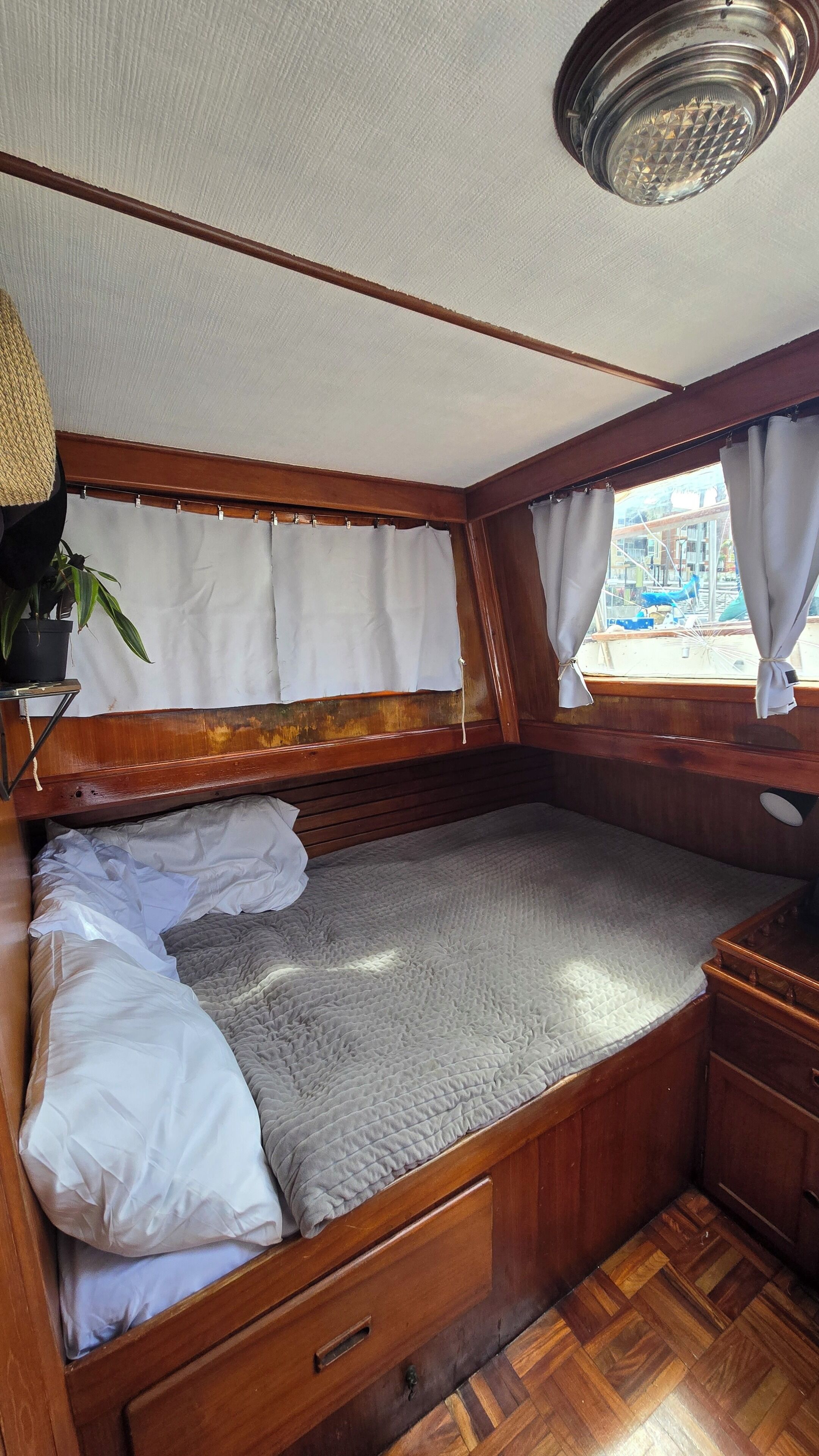 2 Schlafzimmer, Schreibtisch, WLAN, Bettwäsche