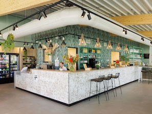 Villa | Dining - Villa Near Noordwijk Beach (Noordwijkerhout)
