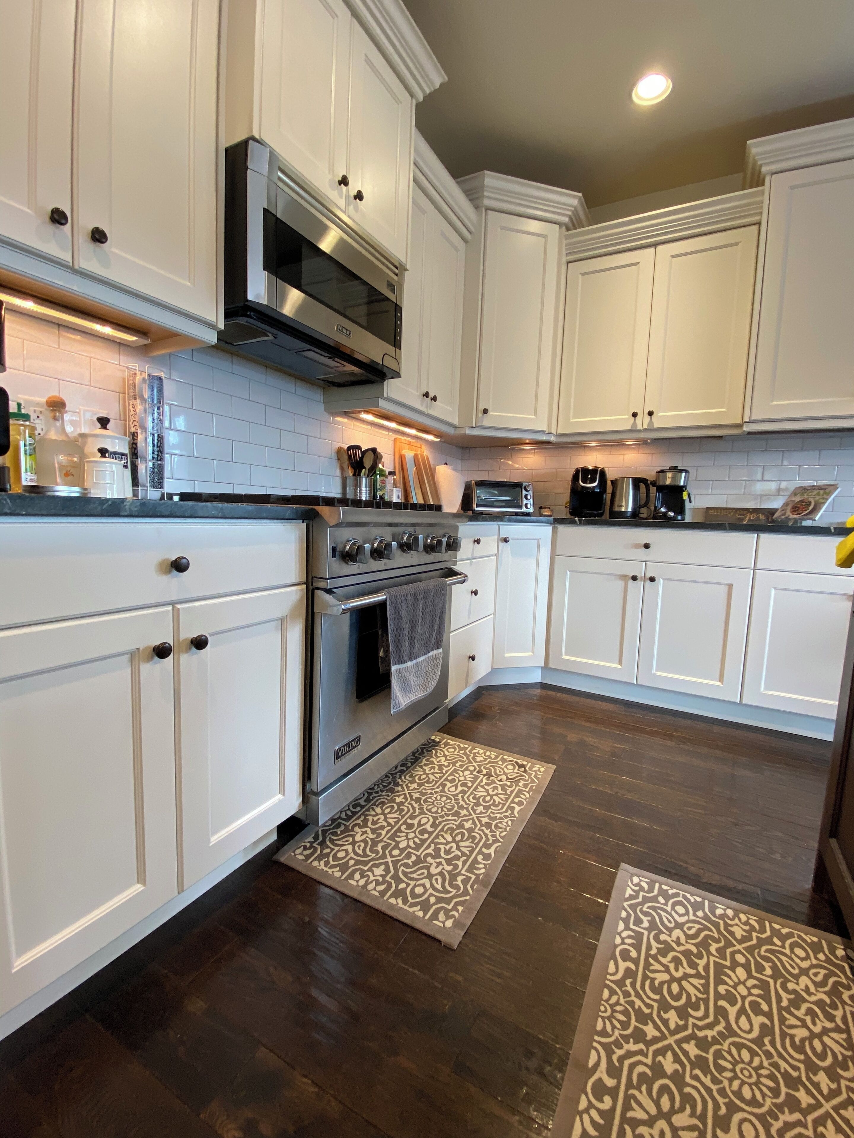 Cozy condo between Lake & Mountain-Stay a few weeks or six months