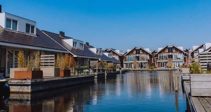 Houseboat at Marina With Lake Views