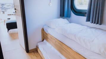 Mobile Home | 2 bilik tidur, dilengkapkan perabot secara berasingan, cadar katil