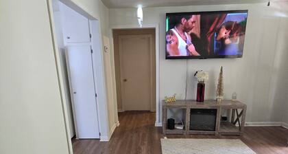 Charming 2-bedroom house with AC, WiFi in wonderful Florence