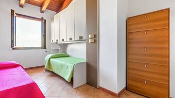 3 Schlafzimmer, Bügeleisen/Bügelbrett, WLAN, Bettwäsche