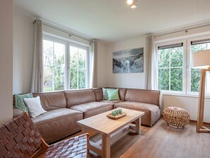 Villa | Living area - Villa in Cadzand-bad Near North Sea Beach (Cadzand-Bad)