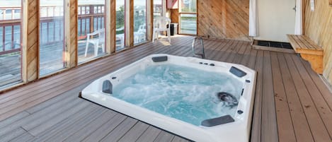 Bain à remous intérieur