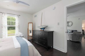 3 soverom, strykejern/-brett, wi-fi og sengetøy