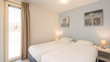 Bungalow | 3 bedrooms, individually furnished, bed sheets