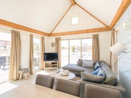 Bungalow | Living area