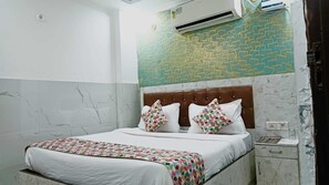 Deluxe-rum | 1 sovrum, skrivbord, arbetsyta för laptop och gratis wi-fi