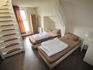 Villa | 4 habitaciones, muebles diferentes y ropa de cama 