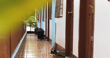 Cozy 2-bedroom apartment in charming Panglao with WiFi, AC