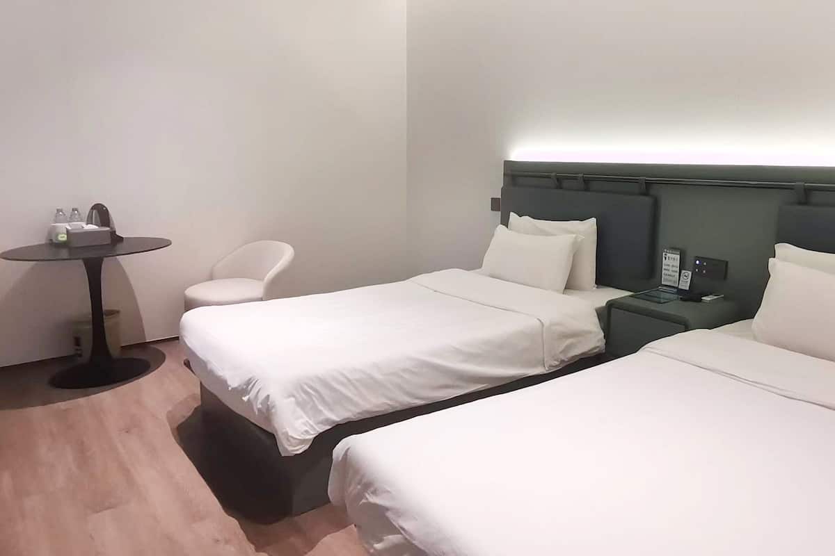 Luxury Twin Room | Premium bedding, down comforters, desk, free WiFi