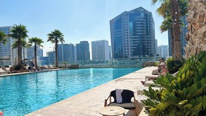 Outdoor pool - B. Bay centrally located Cozy Studio (Dubai)