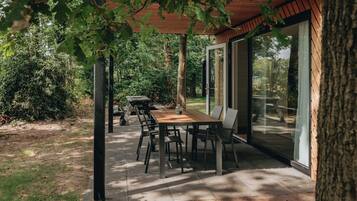 Villa | Outdoor dining