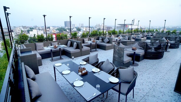 Bar (di hartanah)