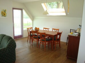 House | Dining - Restful Holiday Home in Lemele (Lemele)