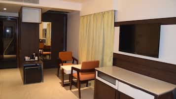 Ropa de cama de alta calidad, escritorio y camas plegables/adicionales