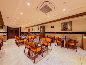 Restaurant - Zip By Spree Hotels Ilkal (Hungund)