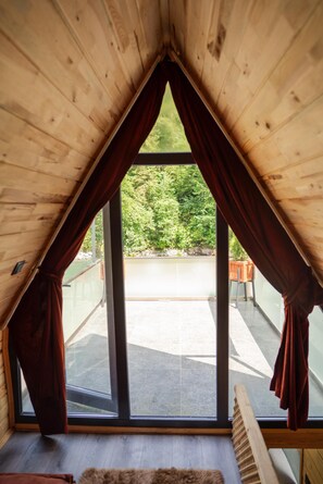 Perhehuone, järvinäköala | Ilmainen Wi-Fi