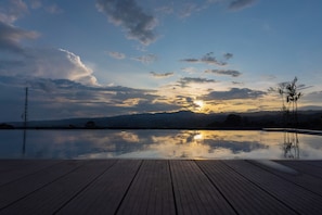 Outdoor pool - Eagle Hotel Wonosobo, Azana Hotels Collection (Wonosobo)