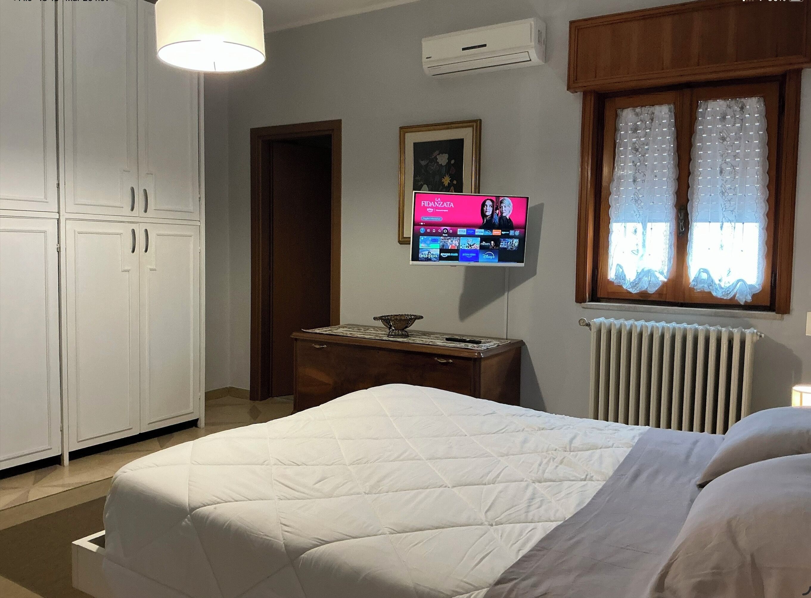 3 camere, ferro/asse da stiro, culla da viaggio, Wi-Fi gratuito