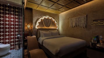 Double Room, 1 Queen Bed