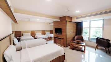 7 Bed Room | WiFi (free)