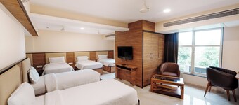 HOTEL HIGH RISE REGENCY 