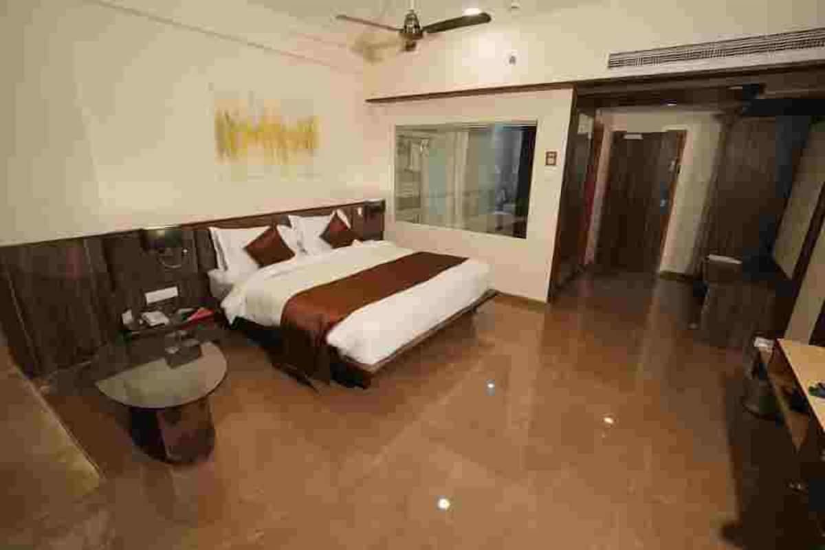 Executive Room | Free WiFi